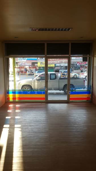ขายอาคารพาณิชย์ 3 ชั้น โซนแม่ริมเรียบถนนโชตนา ทำเลดี, Chiang Mai, Mae Sa, Mae Rim, Chiang Mai, , 216 sqm, Shophouse For Sale, by ERA Thailand, 500414015 - DDproperty.com