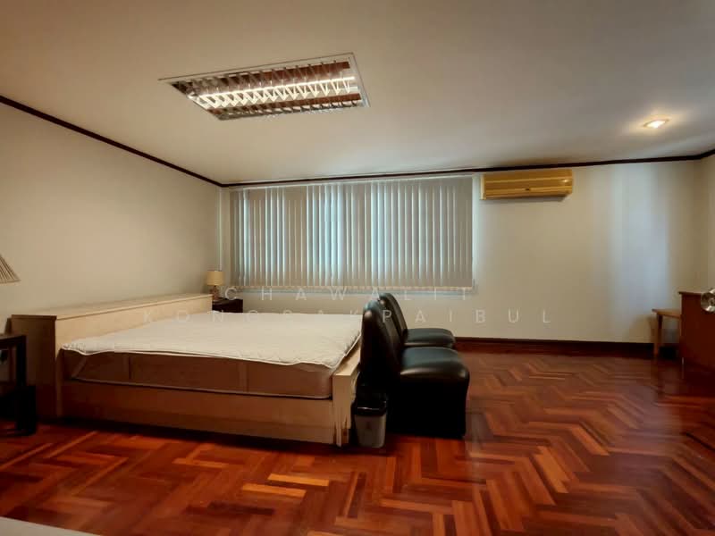 For Sale: 4-story corner townhouse with rooftop, Dome Village, Senanikom 1 Soi 17, Bangkok, Lat Yao, Chatuchak, Bangkok, 3 Bedrooms, 400 sqm, Townhouse For Sale, by CHAWALIT KONGSAKPAIBUL, 500414024 - DDproperty.com