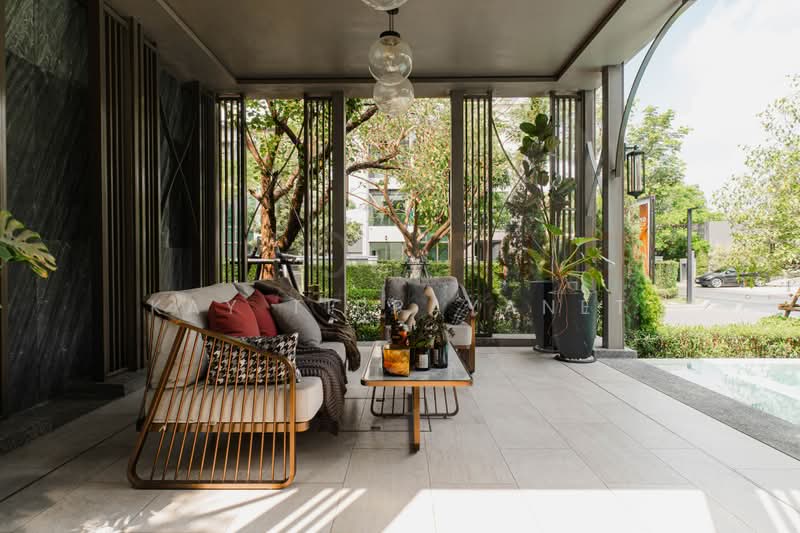 Grand Bangkok Boulevard Pinklao-Borom, Bangkok, Sala Thammasop, Thawi Watthana, Bangkok, 5 Bedrooms, 571 sqm, Single Detached House For Sale, by Kay Tippayanet, 500414026 - DDproperty.com