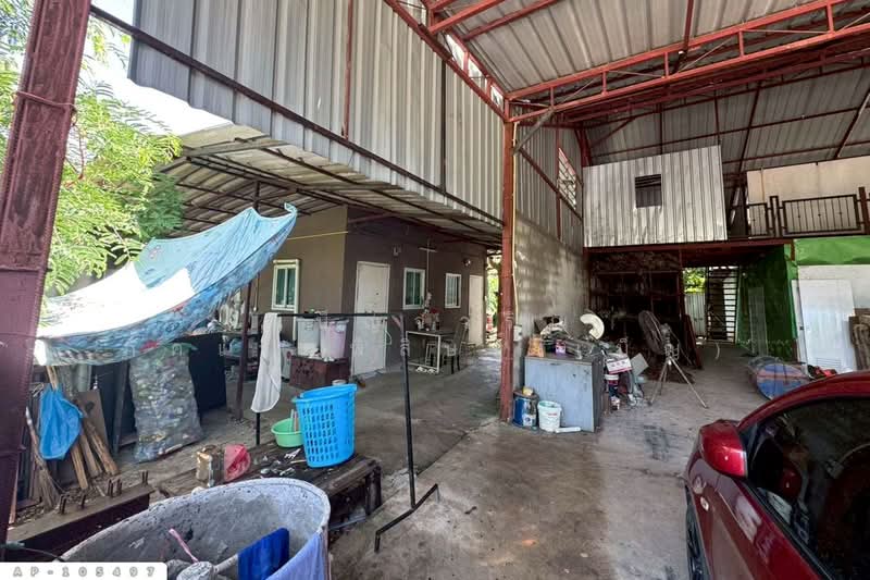 ที่ดินพร้อมสิ่งปลูกสร้าง 1 ไร่ 30 ตร.ว. ถ.เลียบคลองราษฎร์นิยม นนทบุรี ใกล้วัดคลองขวาง AP-105497, นนทบุรี, ราษฎร์นิยม, ไทรน้อย, นนทบุรี, 1,720 ตร.ม., ที่ดิน ขาย, โดย เบ็ญจวริณ ภัคเวทพิสิษฐ์(เบ็ญ), 500414061 - DDproperty.com