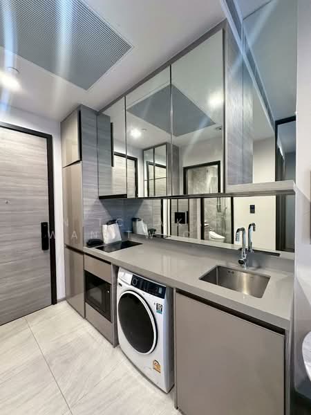 The Crest Park Residences, Bangkok, 1198 Phahonyothin Road, Jom Phon, Chatuchak, Bangkok, 1 Bedroom, 31 sqm, Condo For Rent, by Nitchakarn Wanitwichakornkit, 500414062 - DDproperty.com