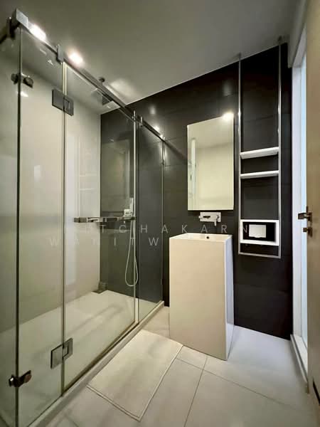 The Room BTS Wongwianyai, Bangkok, 44 KrungThonBuri Road, Khlong Ton Sai, Khlong San, Bangkok, 2 Bedrooms, 90 sqm, Condo For Sale, by Nitchakarn Wanitwichakornkit, 500414095 - DDproperty.com