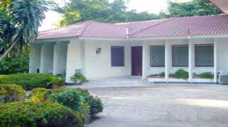 4 Bedrooms House for Rent in Sukhumvit, Bangkok near MRT Phetchaburi - BTS Asok, Bangkok, Khlongtoei Nua, Watthana, Bangkok, 4 Bedrooms, 200 sqm, Single Detached House For Rent, by Accom Asia, 500414113 - DDproperty.com