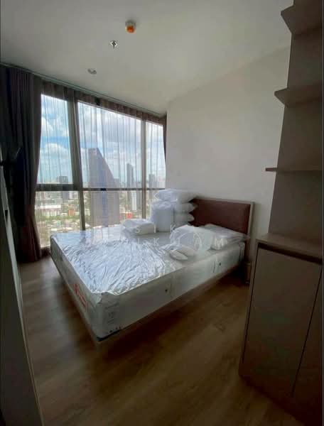 Oka Haus Sukhumvit 36, Bangkok, 3399 Rama 4 Road, Khong Tan, Khlong Toei, Bangkok, 2 Bedrooms, 41 sqm, Condo For Rent, by Isika Tonkham, 500414118 - DDproperty.com