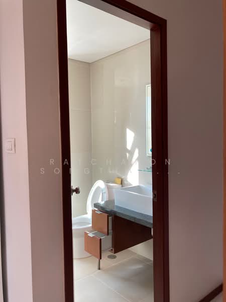 Villa Sathorn : วิลล่า สาทร, กรุงเทพ, 5 ถนนกรุงธนบุรี, คลองต้นไทร, คลองสาน, กรุงเทพ, 60 ตร.ม., คอนโด ให้เช่า, โดย Ratchanon Songthammakul, 500414140 - DDproperty.com