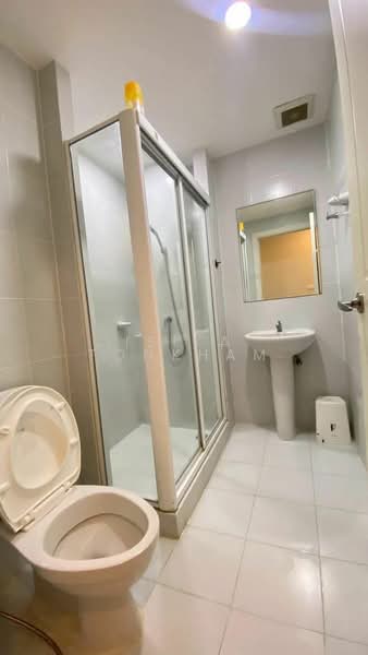 Elements Srinakarin, Bangkok, 43-1 Soi Supaphong 3, Intersection 4, Srinakarin Road, Nong Bon, Prawet, Bangkok, 2 Bedrooms, 67 sqm, Condo For Sale, by Isika Tonkham, 500414143 - DDproperty.com
