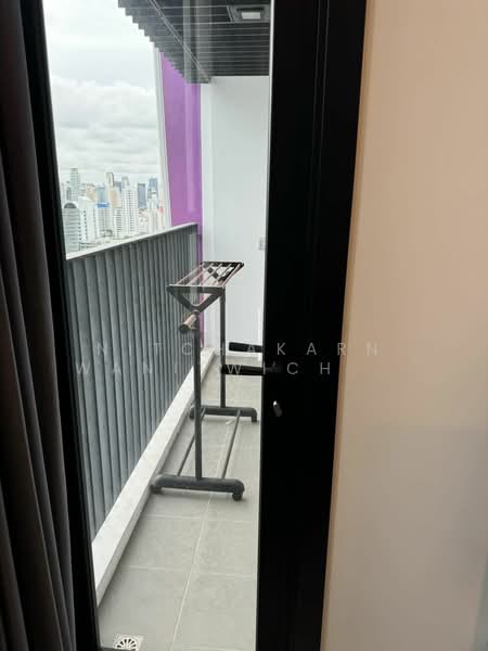 XT Ekkamai, Bangkok, 259 Soi Sukhumvit 63, Khlong Tan Nua, Watthana, Bangkok, 1 Bedroom, 30 sqm, Condo For Rent, by Nitchakarn Wanitwichakornkit, 500414182 - DDproperty.com