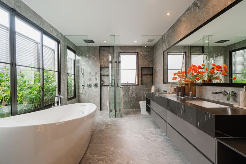 Grand Bangkok Boulevard Na-Utthayan, Bangkok, Uthayan Road, Sala Thammasop, Thawi Watthana, Bangkok, 5 Bedrooms, 594 sqm, Single Detached House For Sale, by Kay Tippayanet, 500414213 - DDproperty.com
