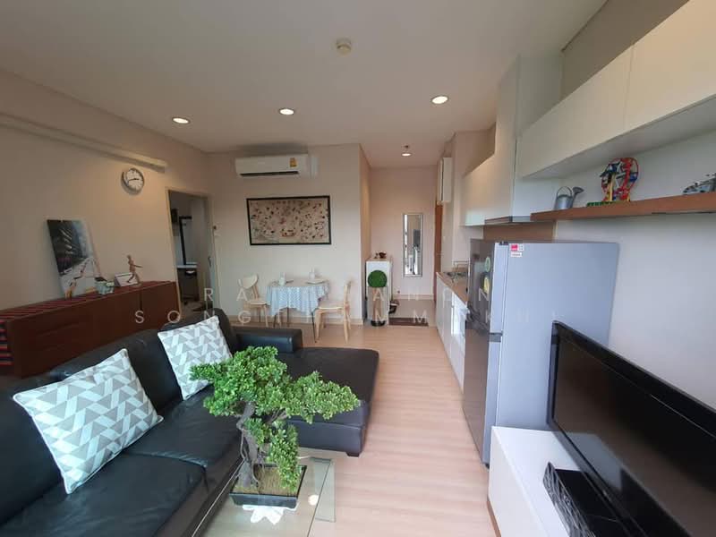 Intro Phaholyothin-Pradipat, Bangkok, Pradipat, Samsen Nai, Phaya Thai, Bangkok, 2 Bedrooms, 54 sqm, Condo For Rent, by Ratchanon Songthammakul, 500414218 - DDproperty.com