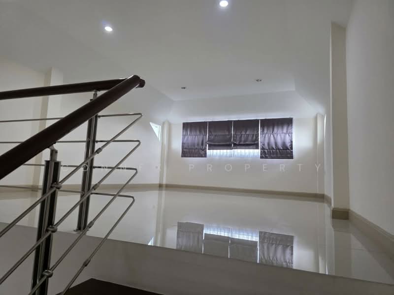 Baan Imamphon 2, Bangkok, Soi Imamphon Village 2, Bang Chuek Nang, Taling Chan, Bangkok, 5 Bedrooms, 250 sqm, Single Detached House For Sale, by Connex Property, 500414221 - DDproperty.com