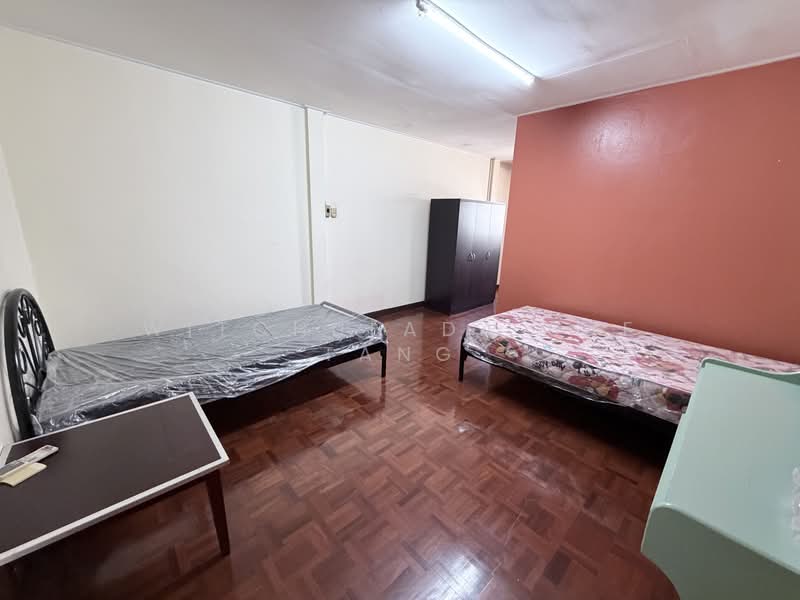 Khlong Tan Niwet Village, Bangkok, Khlong Tan Nuea, Watthana, Khlong Tan Nua, Watthana, Bangkok, 4 Bedrooms, 200 sqm, Townhouse For Sale, by Witchulada Sae Tang, 500414273 - DDproperty.com