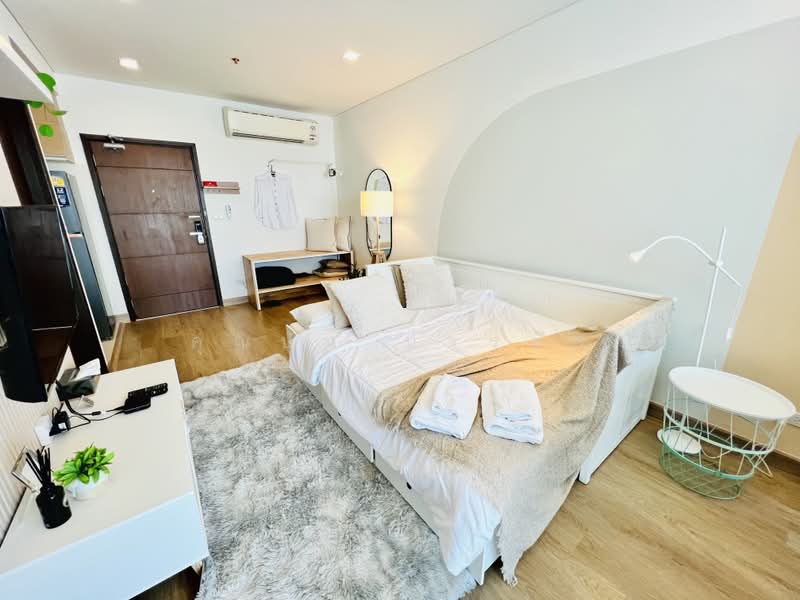 Le Luk Condominium, Bangkok, 1599 291 Sukhumvit Rd, Phra Kanong Nua, Watthana, Bangkok, 1 Bedroom, 55 sqm, Condo For Rent, by ปัน บวรชัย, 500414280 - DDproperty.com