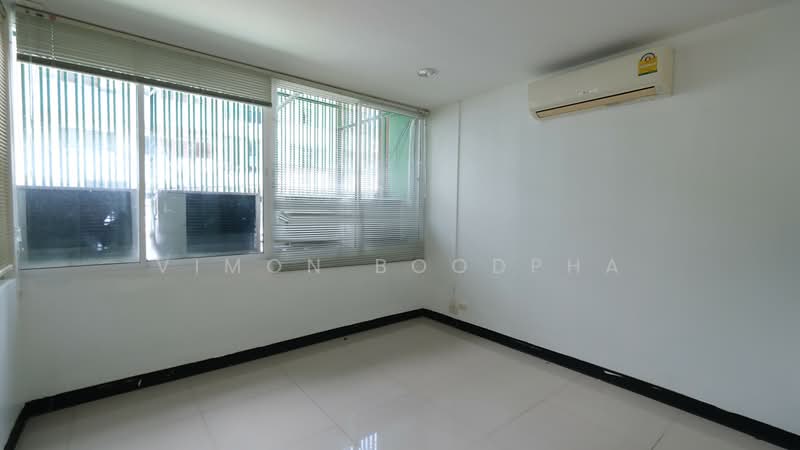 ตึกสํานักงาน รัชดาภิเษก22, กรุงเทพ, สามเสนนอก, ห้วยขวาง, กรุงเทพ, 1,248 ตร.ม., สำนักงาน ขาย, โดย Vimon Boodpha, 500414281 - DDproperty.com