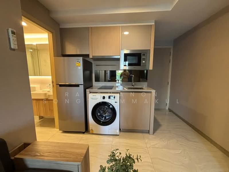 Walden Asoke, Bangkok, 120 12 Sukhumvit Road, Khlongtoei Nua, Watthana, Bangkok, 1 Bedroom, 37 sqm, Condo For Rent, by Ratchanon Songthammakul, 500414295 - DDproperty.com