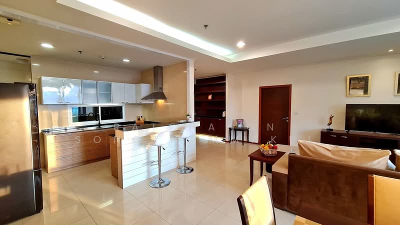 Piyathip Place, Bangkok, 24 Soi Prommitr, Khlong Tan Nua, Watthana, Bangkok, 3 Bedrooms, 289 sqm, Apartment For Rent, by Ratchanon Songthammakul, 500414298 - DDproperty.com
