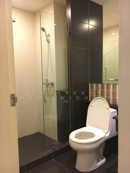 Tree Condo Sukhumvit 42, Bangkok, Soi Sukhumvit 42/1, Sukhumvit Road, Phra Kanong Nua, Watthana, Bangkok, 2 Bedrooms, 49 sqm, Condo For Rent, by Nitchakarn Wanitwichakornkit, 500414308 - DDproperty.com