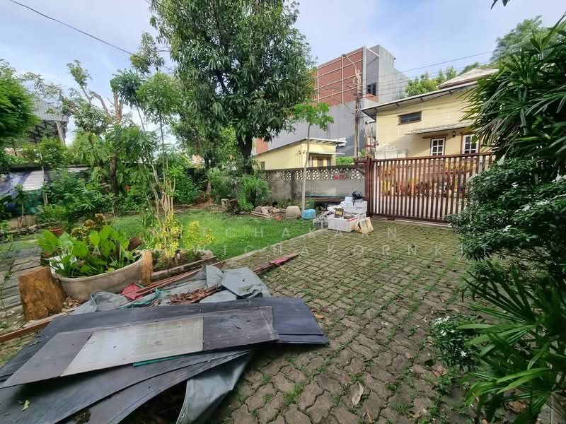 3-BR House, Bangkok, Saphan Song, Wang Thonglang, Bangkok, 3 Bedrooms, 150 sqm, Single Detached House For Sale, by Nitchakarn Wanitwichakornkit, 500414360 - DDproperty.com