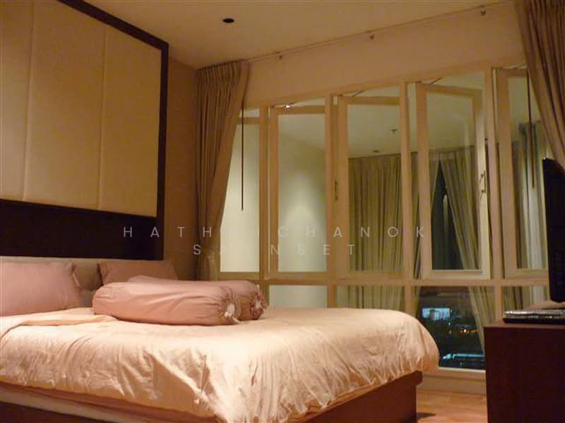 The Emporio Place, Bangkok, 93 Soi Sukhumvit 24, Sukhumvit Road, Khong Tan, Khlong Toei, Bangkok, 1 Bedroom, 72 sqm, Condo For Rent, by Hathaichanok Saenset, 500414392 - DDproperty.com
