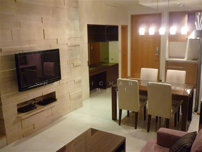The Emporio Place, Bangkok, 93 Soi Sukhumvit 24, Sukhumvit Road, Khong Tan, Khlong Toei, Bangkok, 1 Bedroom, 72 sqm, Condo For Rent, by Hathaichanok Saenset, 500414392 - DDproperty.com