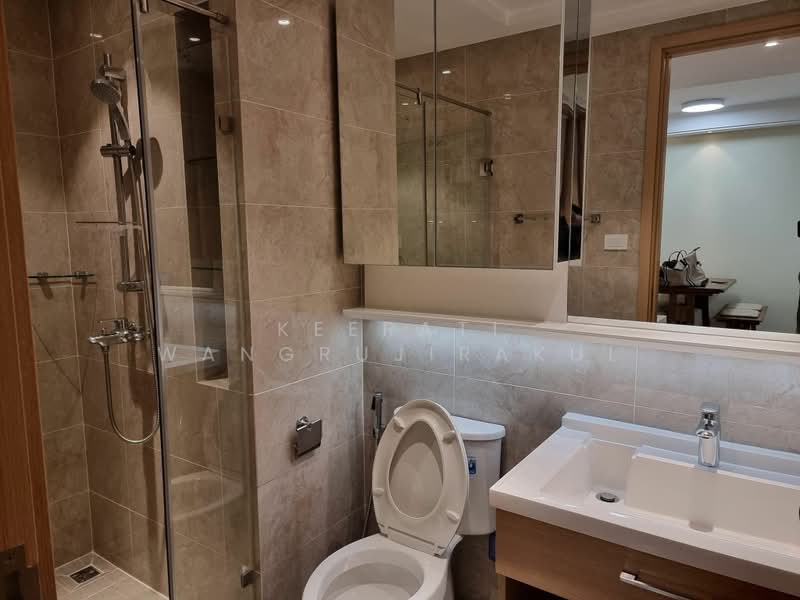 Regal Sathon-Naradhiwas, Bangkok, Naradhiwas Rajanagarindra Road, Thung Maha Mek, Sathon, Bangkok, 1 Bedroom, 37 sqm, Condo For Rent, by Keerati Wangrujirakul, 500414396 - DDproperty.com
