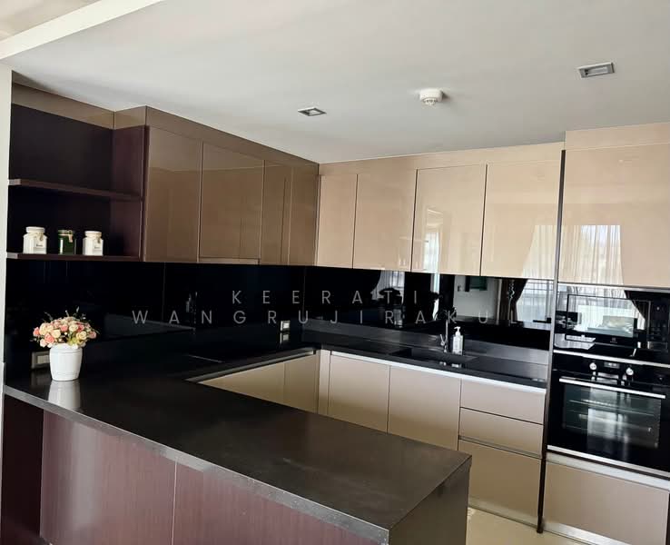 The Address Sukhumvit 61, Bangkok, 22 Soi Sukhumvit 61 Sukhumvit Road, Khlong Tan Nua, Watthana, Bangkok, 2 Bedrooms, 114 sqm, Condo For Rent, by Keerati Wangrujirakul, 500414399 - DDproperty.com