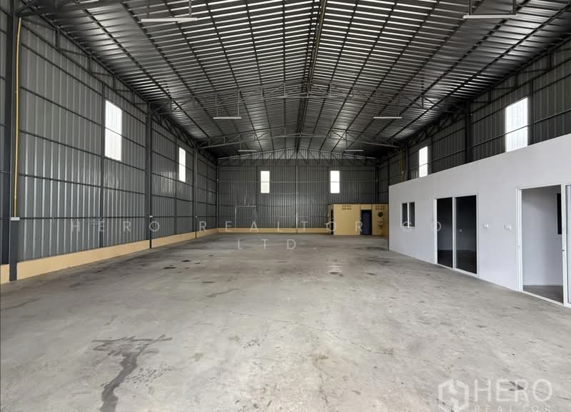 For rent Warehouse 300 sq.m. in Khlong Chaokhun Sing, Wang Thonglang, Bangkok HRE01050, กรุงเทพ, คลองเจ้าคุณสิงห์, วังทองหลาง, กรุงเทพ, 300 ตร.ม., โกดัง-โรงงาน ให้เช่า, โดย Hero Realtor Co., Ltd., 500414412 - DDproperty.com