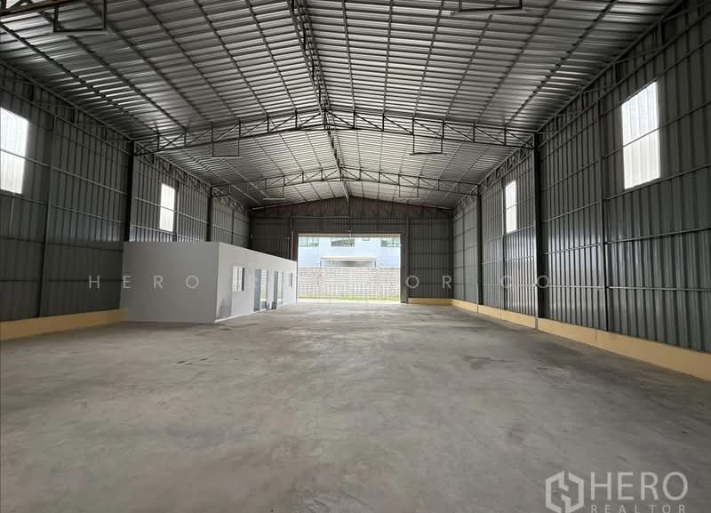 For rent Warehouse 300 sq.m. in Khlong Chaokhun Sing, Wang Thonglang, Bangkok HRE01050, Bangkok, Khlong Chaokhun Sing, Wang Thonglang, Bangkok, , 300 sqm, Warehouse/Factory For Rent, by Hero Realtor Co., Ltd., 500414412 - DDproperty.com