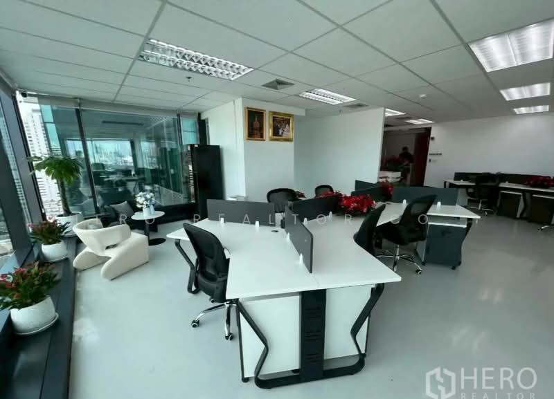 For rent Office Space 130 sq.m. in Din Daeng, Din Daeng, Bangkok HRE01051, Bangkok, Din Daeng, Bangkok, , 130 sqm, Office Space For Rent, by Hero Realtor Co., Ltd., 500414444 - DDproperty.com