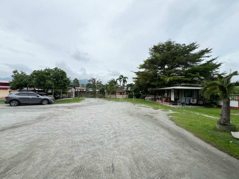 บ้านเดี่ยวพร้อมที่ดินหนองรี ชลบุรี, Chon Buri (Pattaya), Nong Ri, Muang Chon Buri, Chon Buri (Pattaya), 3 Bedrooms, 150 sqm, Single Detached House For Sale, by The Best Property เจต, 500414466 - DDproperty.com