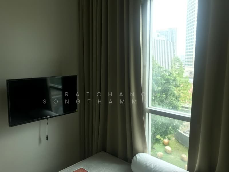 Life Ratchadapisek, Bangkok, 279 Ratchadapisaek Road, Huai Khwang, Bangkok, 2 Bedrooms, 55 sqm, Condo For Rent, by Ratchanon Songthammakul, 500414471 - DDproperty.com