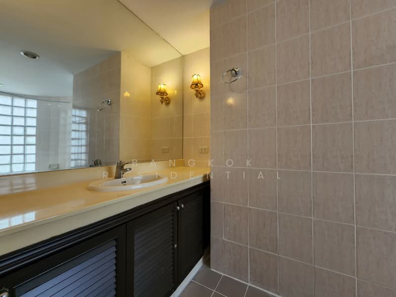 Windsor Tower, Bangkok, 9 Sukhumvit 20 Alley, Khwaeng Khlong Toei, Khlong Toei, Bangkok, 3 Bedrooms, 306 sqm, Condo For Sale, by Bangkok Residential, 500414510 - DDproperty.com