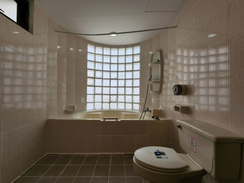 Windsor Tower, Bangkok, 9 Sukhumvit 20 Alley, Khwaeng Khlong Toei, Khlong Toei, Bangkok, 3 Bedrooms, 306 sqm, Condo For Sale, by Bangkok Residential, 500414510 - DDproperty.com