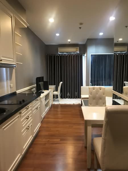 Ivy Sathorn 10 : ไอวี่ สาทร 10, กรุงเทพ, 88 ซอยสาทร 12 ถนนสาทร, สีลม, บางรัก, กรุงเทพ, 41 ตร.ม., คอนโด ให้เช่า, โดย Tanawat PP, 500414511 - DDproperty.com