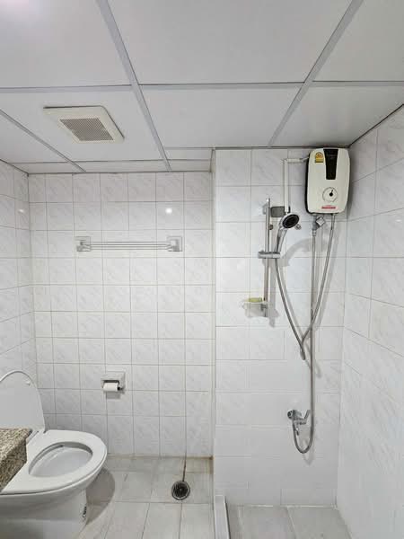 Surawong Classic Place, Bangkok, 171 Santiphap Alley, Si Phraya, Bang Rak, Bangkok, Studio, 33 sqm, Condo For Rent, by พิมพ์ภัทรา แจ่มอุลิตรัตน, 500414529 - DDproperty.com