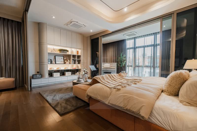 Grand Bangkok Boulevard Borommaratchachonnani, Bangkok, Borommaratchachonnani Road, Sala Thammasop, Thawi Watthana, Bangkok, 5 Bedrooms, 676 sqm, Single Detached House For Sale, by Kay Tippayanet, 500414530 - DDproperty.com