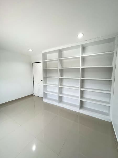 ทาวโฮมสามชั้น เลียบทางด่วนรามอินทรา, กรุงเทพ, , ท่าแร้ง, บางเขน, กรุงเทพ, 200 ตร.ม., ทาวน์เฮ้าส์ ให้เช่า, โดย Connex Property, 500414540 - DDproperty.com