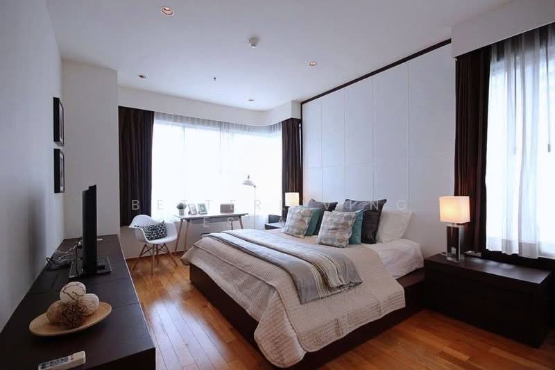 The Emporio Place, Bangkok, 93 Soi Sukhumvit 24, Sukhumvit Road, Khong Tan, Khlong Toei, Bangkok, 2 Bedrooms, 101 sqm, Condo For Rent, by BetterLiving Estate, 500414580 - DDproperty.com