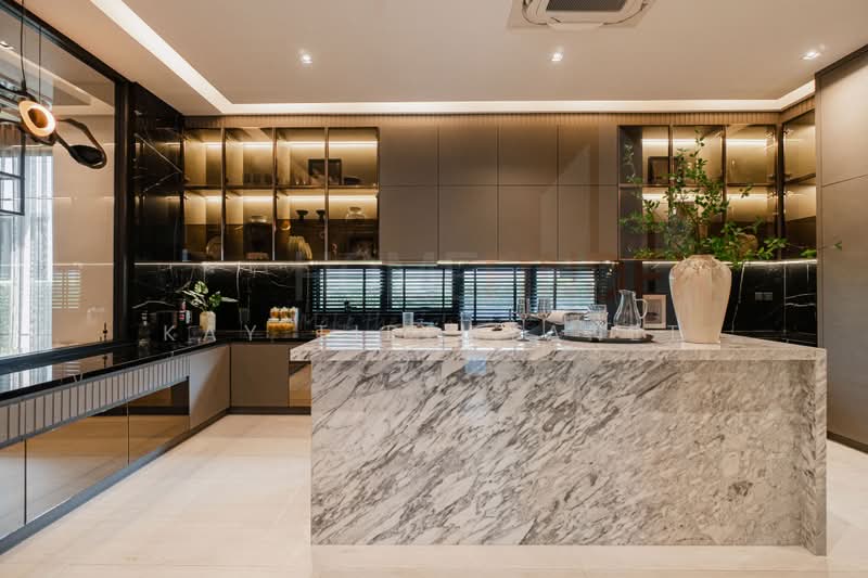 Grand Bangkok Boulevard Borommaratchachonnani, Bangkok, Borommaratchachonnani Road, Sala Thammasop, Thawi Watthana, Bangkok, 6 Bedrooms, 834 sqm, Single Detached House For Sale, by Kay Tippayanet, 500414625 - DDproperty.com