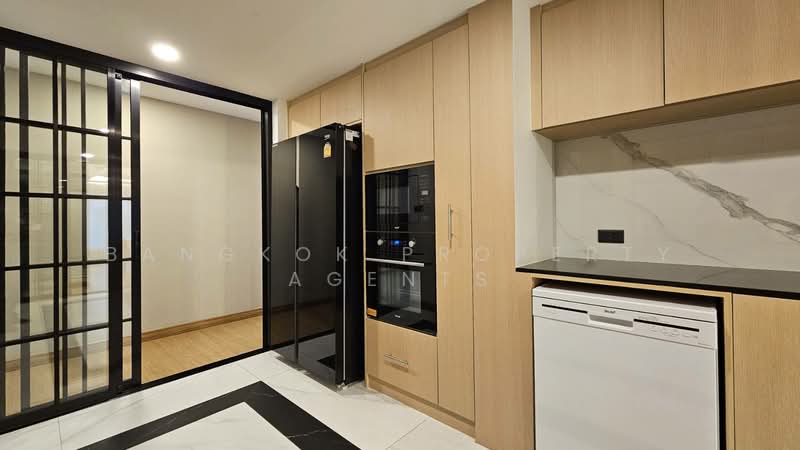 Navin Court, Bangkok, 63 Soi Ruamrudee 3, Lumphini, Pathum Wan, Bangkok, 3 Bedrooms, 171 sqm, Condo For Rent, by BANGKOK PROPERTY AGENTS, 500414628 - DDproperty.com