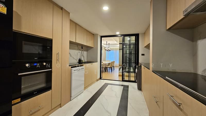 Navin Court, Bangkok, 63 Soi Ruamrudee 3, Lumphini, Pathum Wan, Bangkok, 3 Bedrooms, 171 sqm, Condo For Rent, by BANGKOK PROPERTY AGENTS, 500414628 - DDproperty.com