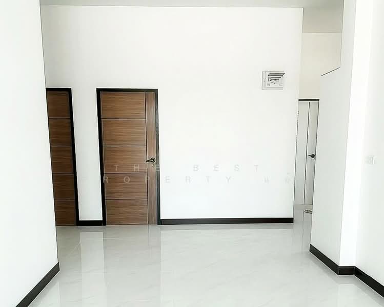 บ้านเดี่ยวพร้อมที่ดินหนองฉาง อุทัยธานี, Uthai Thani, Nong Sruang, Nong Chang, Uthai Thani, 3 Bedrooms, 100 sqm, Single Detached House For Sale, by The Best Property แอ้, 500414629 - DDproperty.com