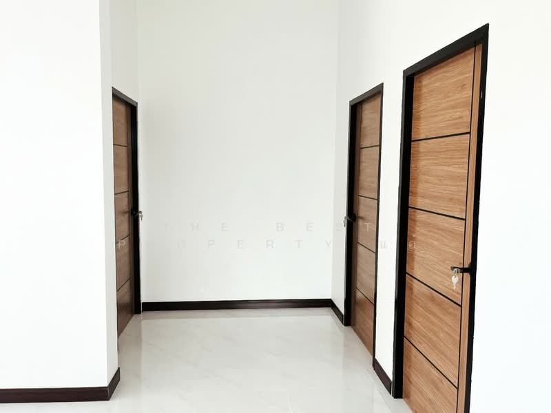 บ้านเดี่ยวพร้อมที่ดินหนองฉาง อุทัยธานี, Uthai Thani, Nong Sruang, Nong Chang, Uthai Thani, 3 Bedrooms, 100 sqm, Single Detached House For Sale, by The Best Property แอ้, 500414629 - DDproperty.com