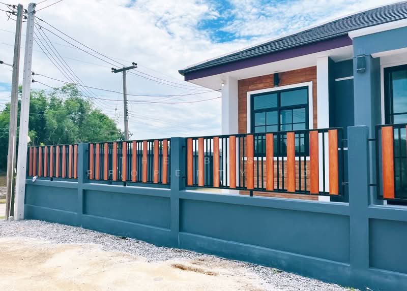บ้านเดี่ยวพร้อมที่ดินหนองฉาง อุทัยธานี, อุทัยธานี, หนองสรวง, หนองฉาง, อุทัยธานี, 100 ตร.ม., บ้านเดี่ยว ขาย, โดย The Best Property แอ้, 500414629 - DDproperty.com