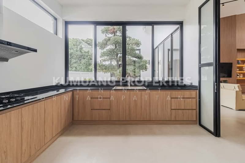 The Urban Watket-Charoen Mueang, Chiang Mai, Bamrung Rat Soi 4, Wat Khet, Muang Chiang Mai, Chiang Mai, 5 Bedrooms, 1,022 sqm, Single Detached House For Sale, by Tanannat Porntadapattanayothin, 500414658 - DDproperty.com