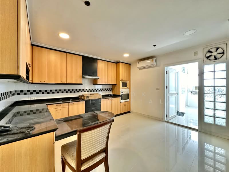 Kallista Mansion, bangkok, 64 Soi Sukhumvit 11, Khlongtoei Nua, Watthana, Bangkok, 3 Bedrooms, 315 sqm, Condo For Sale, by Bangkok Residential, 500414668 - DDproperty.com