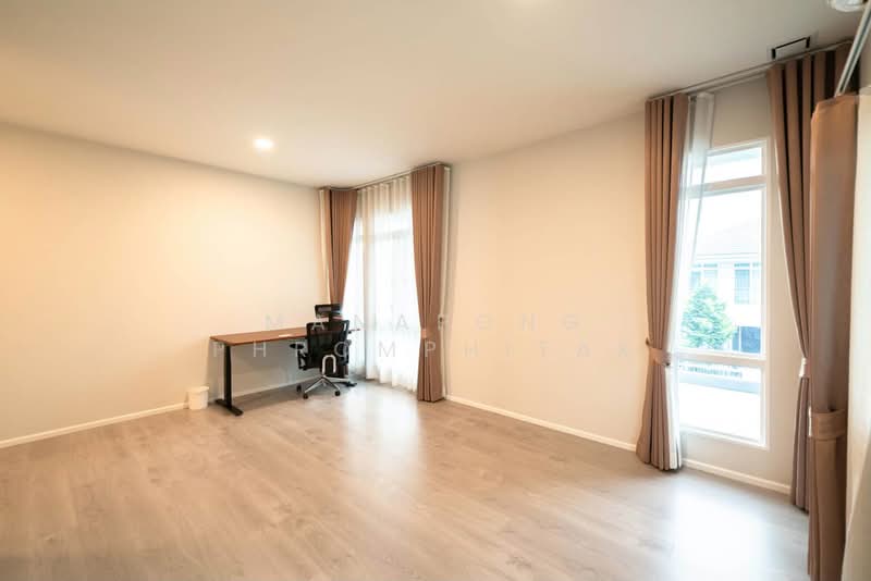 Mantana Bangna-Wongwaen, Bangkok, Soi Ramkhamhaeng 2, Dok Mai, Prawet, Bangkok, 4 Bedrooms, 222 sqm, Single Detached House For Rent, by Manapong Phromphitak, 500414671 - DDproperty.com