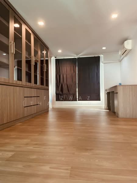 Supalai Essence Ladprao, Bangkok, Soi Ladprao 107, Khlong Chan, Bang Kapi, Bangkok, 4 Bedrooms, 167 sqm, Single Detached House For Sale, by Fazwaz (Thailand) Co., Ltd., 500414677 - DDproperty.com