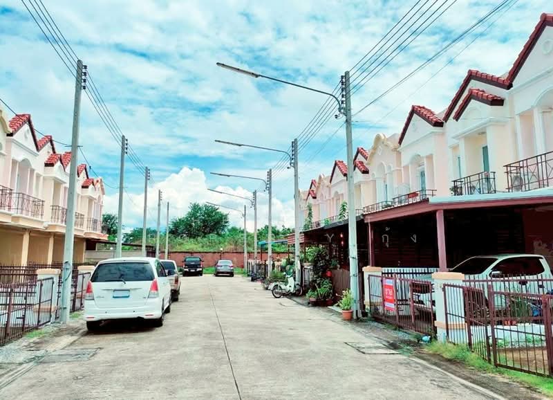 วิคทอเรีย การ์เด้นวิลล์ บางนา-ตราด, Chachoengsao, Hom Sil, Bang Pakong, Chachoengsao, 2 Bedrooms, 100 sqm, Townhouse For Sale, by The Best Property กุ้ง, 500414693 - DDproperty.com
