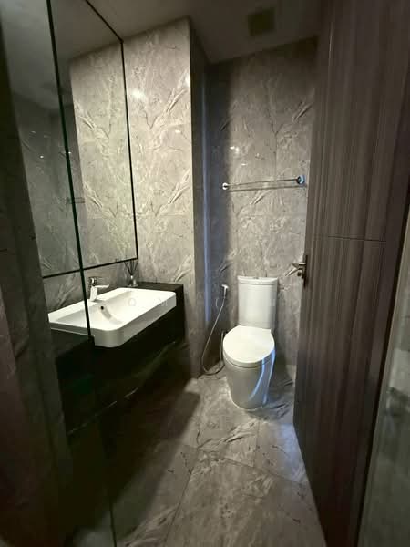 ASHTON Asoke, Bangkok, 131 Asoke Montri Road, Khlongtoei Nua, Watthana, Bangkok, 1 Bedroom, 35 sqm, Condo For Rent, by Zom (ส้ม), 500414700 - DDproperty.com