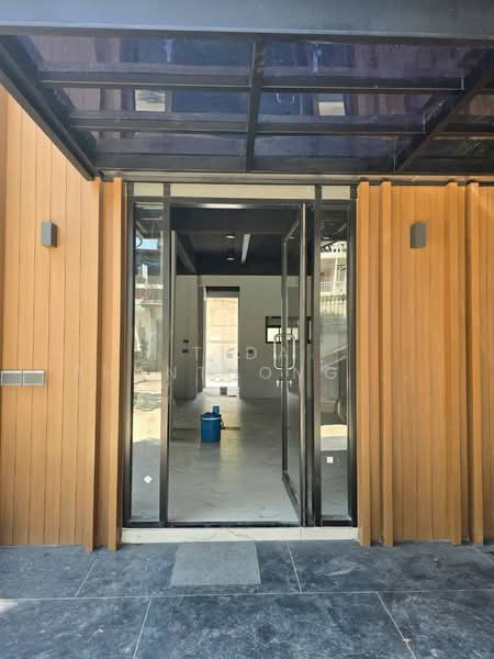 ให้เช่า สำนักงาน สุขุมวิท 64 (Sukhumvit 64) 240 ตร.ม, Bangkok, Bang Chak, Phra Khanong, Bangkok, , 240 sqm, Office Space For Rent, by Tida phanthonglarptawee, 500414740 - DDproperty.com